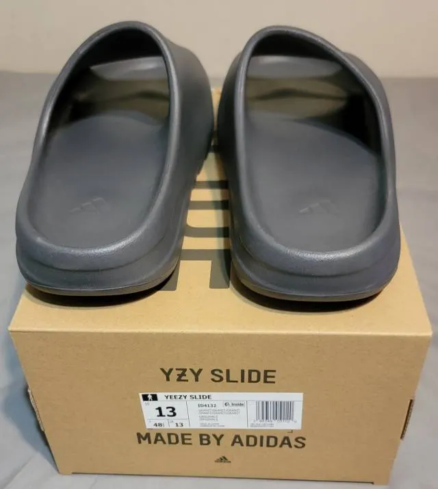 Adidas yeezy slide granite