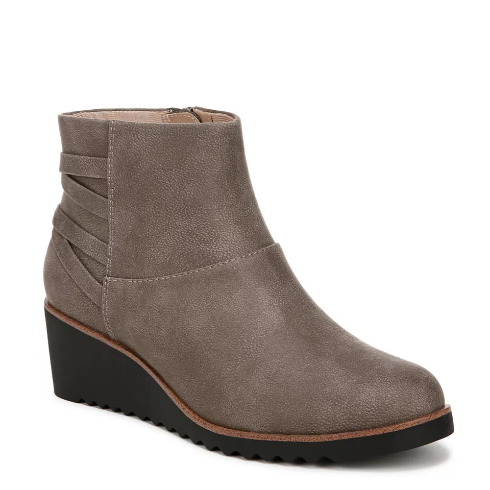 LIFESTRIDE  WOMENS ZARIAH WEDGE BOOT
