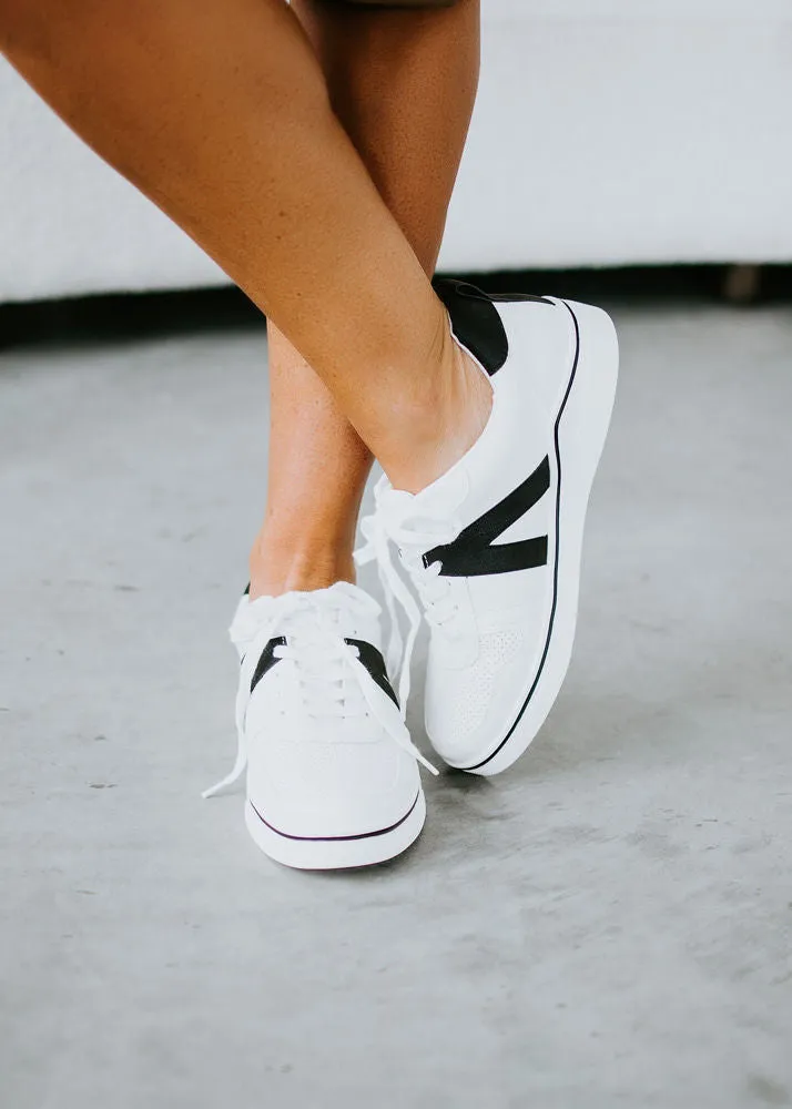 Malta Sneakers
