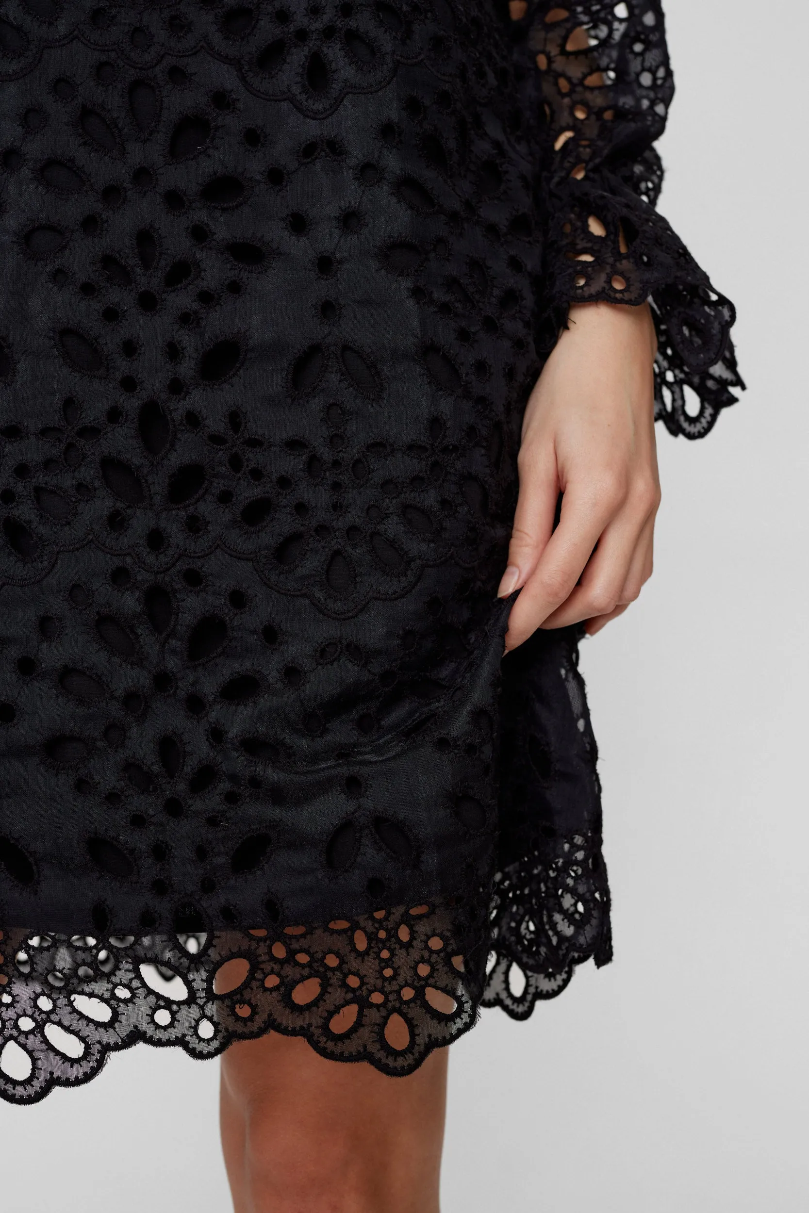 Nümph Nueliza Dress in Caviar Black