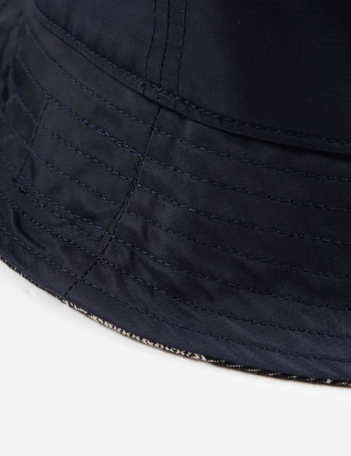 Seagull and Kamon Jacquard Reversible Bucket Hat
